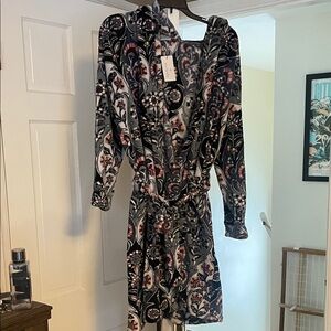 NEW Vera Bradley Black and Pink Floral Robe
